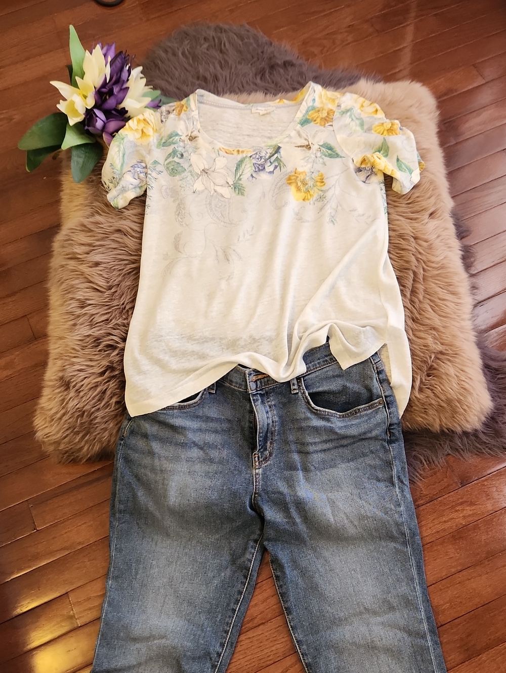 NWOT Meadow Rue (Anthopologie) 100% Linen Floral Women Tee